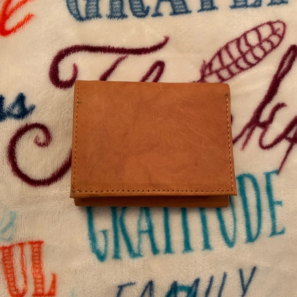 AG Wallets Fine Grain 100% Genuine Leather Wallet (light brown)